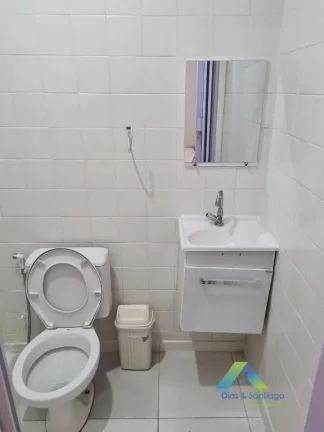 Imagem Excelente sobrado a poucos minutos da estação do metro Conceição e Jabaquara com 5 dormitórios, 2vagas excelente quintal, com ótimo valor!