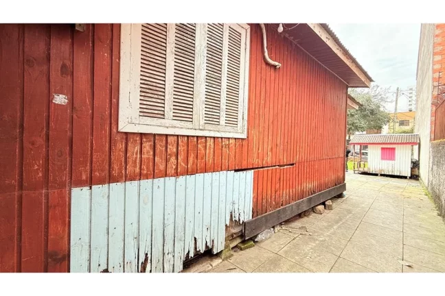 Imagem Terreno à venda em Porto Alegre, Jardim Botânico, 250m2
