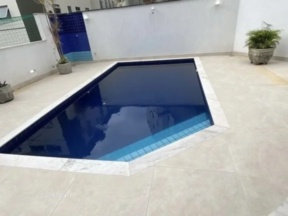 Imagem Apartamento com 03 quartos, sendo 01 com suíte, sala para dois ambientes com varanda integrada, coz...