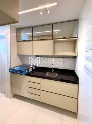 Imagem Madaelna com 3qts., 1suite, 2vagas, 64m2 com móveis fixos