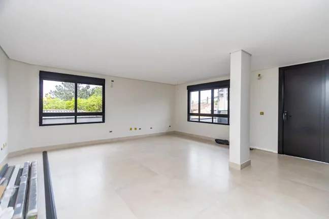 Imagem Sobrado Triplex no Uberaba