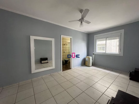 Imagem Apartamento com 3 dormitórios sendo 1 suite e dep completa deempragada na quadra da praia à venda, 137 m² por R$ 790.000 - Gonzaga - Santos/SP