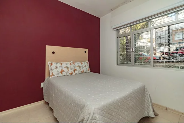 Imagem Apartamento à venda em Porto Alegre, Petrópolis, com 1 quarto, 46m2