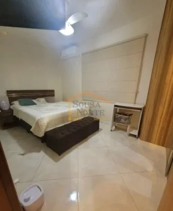 Imagem Casa 1: 2 dormitórios, sala ampla, cozinha com armários planejados, banheiro, lavanderia, espaço ...