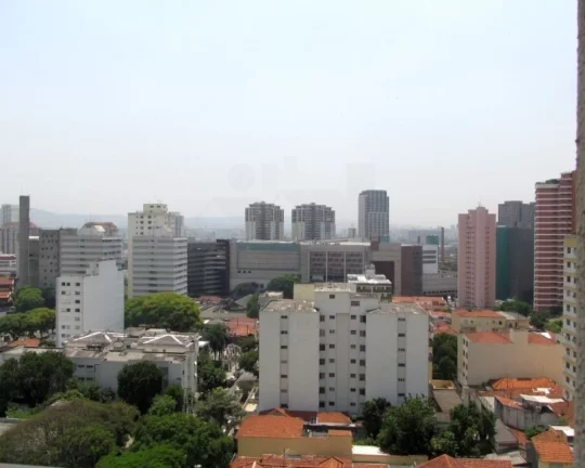 Imagem Apartamento excelente, com terraço, lavabo, 4 dormitórios sendo 1 suíte, piso em tacos e tudo bem...