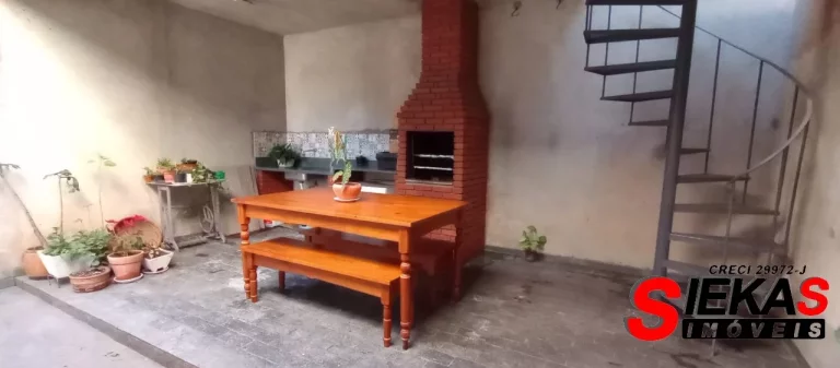 Imagem Casa à venda em São Paulo-SP, Vila Santana: 3 quartos, 1 suíte, 2 salas, 2 banheiros, 186m² de área!