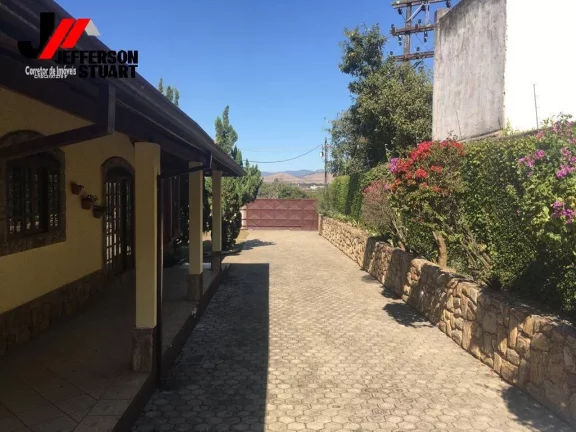 Imagem Linda Chácara com 5000 m2 em Lorena SP