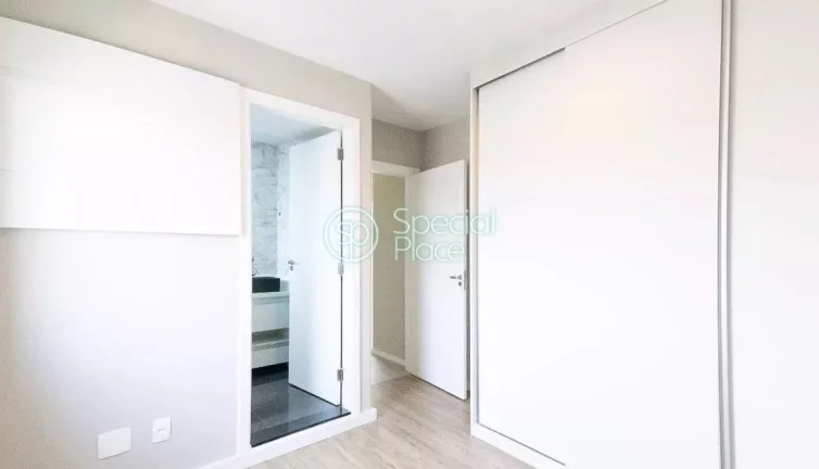 Imagem Excelente apartamento em andar alto com vista incrível , 100% REFORMADO com projeto de renomado esc...