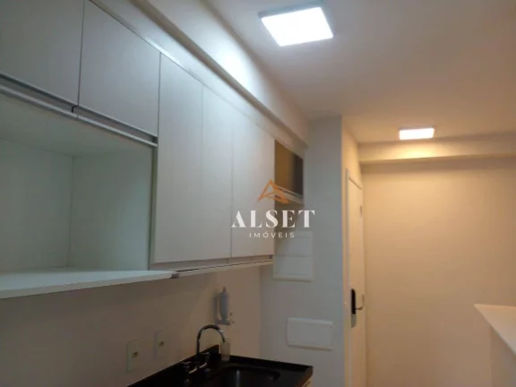 Imagem Apartamento com 1 dormitório e varanda no Anália Franco