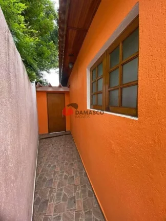 Imagem Casa à venda 2 Quartos, 1 Suite, 2 Vagas, 178M², Campestre, Santo André - SP