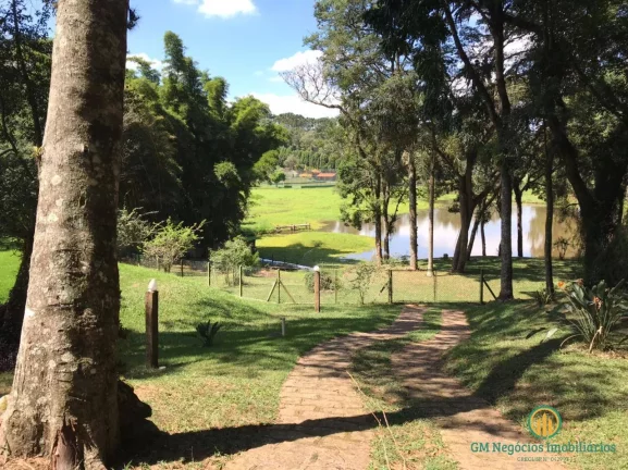 Imagem Chácara linda muito espaço e verde lago piscina campinho gourmet poço art.