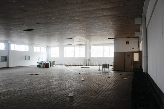 Imagem Galpão para venda e locação, na Vila Leopoldina, Zona Oeste de São Paulo. Galpões com escritór...