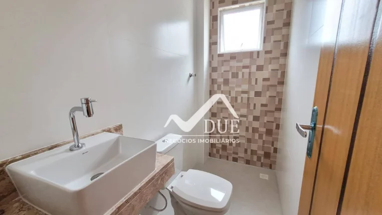 Imagem Casa Sobreposta com 3 dormitórios à venda, 115 m² por R$ 850.000 - Embaré - Santos/SP