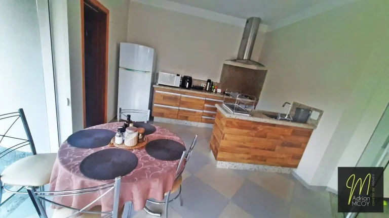 Imagem Casa a venda no Jd. das Palmeiras