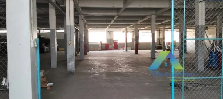 Imagem Galpão para alugar, 2550 m² por R$ 30.450,00/mês - Vila Liviero - São Paulo/SP