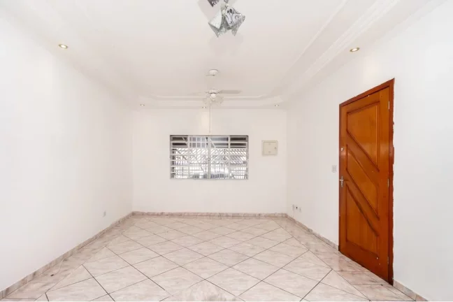 Imagem Sobrado à venda com 137 m², 3 dormitórios, 2 vagas de garagem por R$440.000,00 - Vila Jaguari-SP