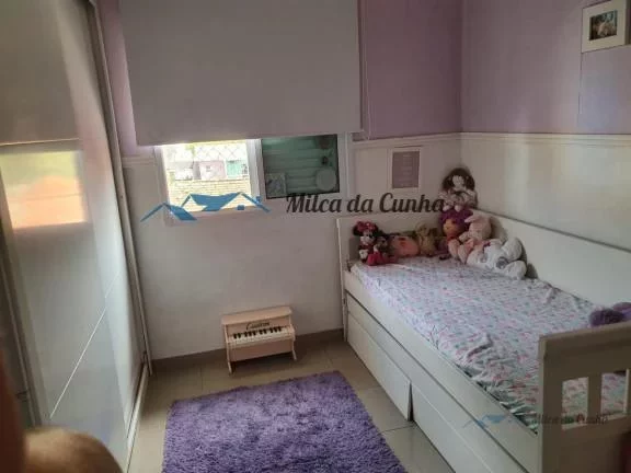 Imagem Sobrado com piscina para Venda com 3 dormitórios, 4 vagas, 220m², Vila Assunção em Santo André