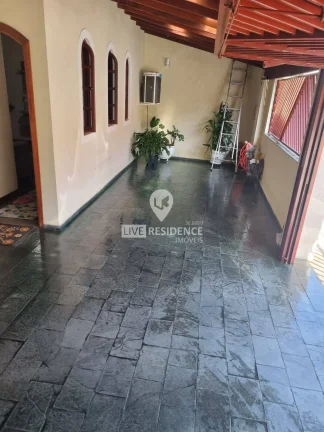 Imagem Casa à venda no bairro Novo Cruzeiro!