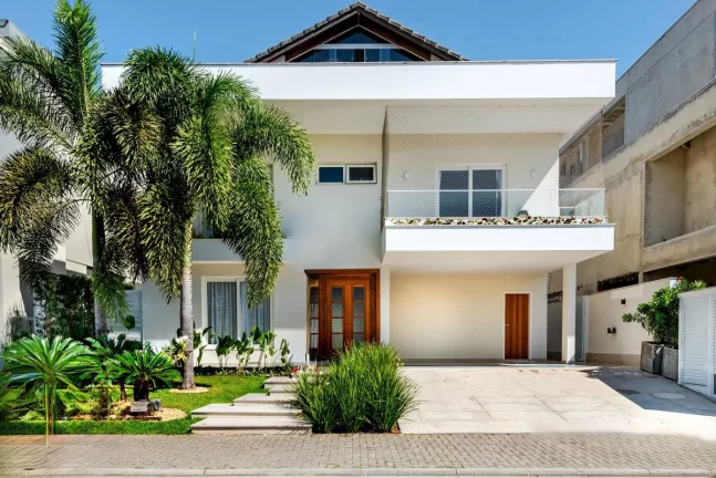 Casa de Condomínio com 4 Quartos para Alugar, 630 m² em Barra Da Tijuca - Rio De Janeiro