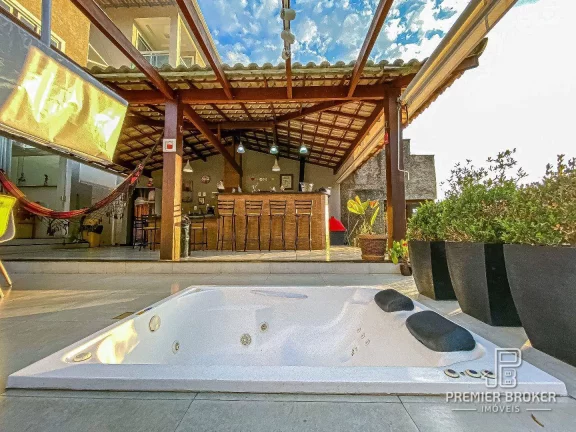Imagem Casa à venda, 307 m² por R$ 1.800.000,00 - Tijuca - Teresópolis/RJ
