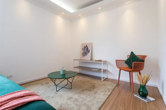 Imagem Apartamento 72M², 2Q, 1 Banheiro, 2 Vagas, Academia, Salão de Festas, Jardim, Banheiro de Serviço.