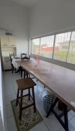 Imagem Vende-se casa com 4 Quartos,2 Suites, 2 Varandas , bela vista no centro da cidade
