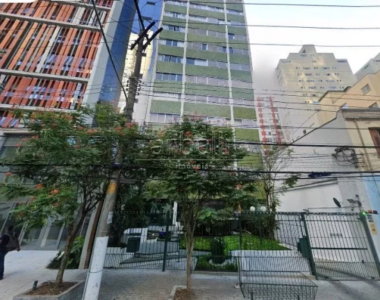Apartamento com 153 M² de área construída e 101 M² de área útil, com 3 dormitórios sendo 1 su...