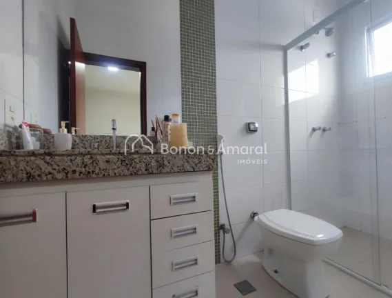 Imagem Linda residência no condomínio fechado Vivenda das Cerejeiras, em Valinhos, com terreno de 300 m²...