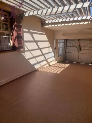 Imagem Casa térrea de rua com 3 dorms. à venda - Jundiaí - SP
