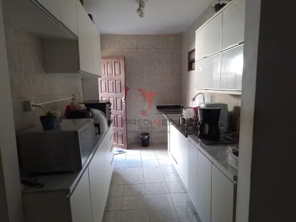 Imagem Casa no bairro dos bancarios com energia solar, 3 quartos e 1 suite