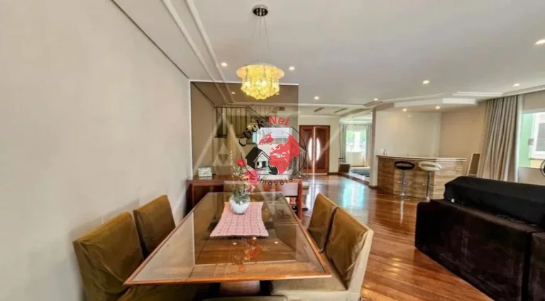 Imagem Luxuoso Sobrado à Venda no Condomínio Swiss Park – 457m² de Sofisticação e Conforto