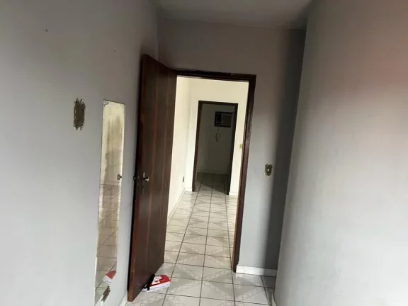 Imagem Sobrado com 3 dormitórios à venda, 196 m² por R$ 390.000,00 - Vila Figueira - Suzano/SP