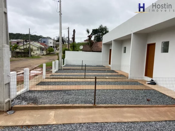Imagem CASA RESIDENCIAL em SÃO FRANCISCO DO SUL - SC, Água Branca
