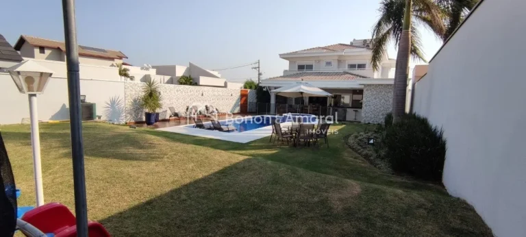 Imagem Belíssima Casa com 03 quartos no Condomínio à Venda no Villa Lobos em Paulínia.

Piso Inferior:
...