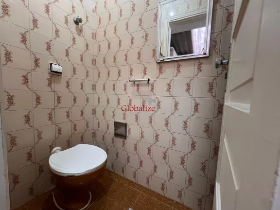 Imagem Sobrado à Venda com 3 dormitórios e 1 vaga no bairro Encruzilhada em Santos por R$ 910.000,00