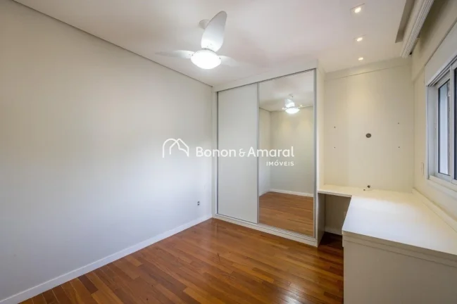 Imagem Apartamento sofisticado à venda no coração do Cambuí, em prédio moderno com lazer completo e po...