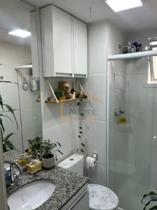 Imagem Apartamento à venda com 57 m², 2 dormitórios com armários, sacada ampla integrada à cozinha, sa...