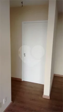 Imagem Apartamento à venda com 3 quartos, sendo 1 suíte, no condomínio Edifício Jardim São Paulo, São Paulo - SP