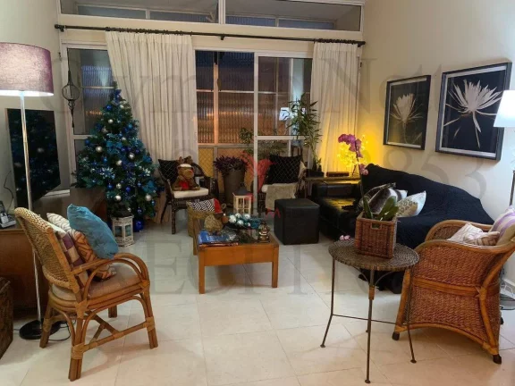 Imagem Apartamento amplo e claro em Higienópolis