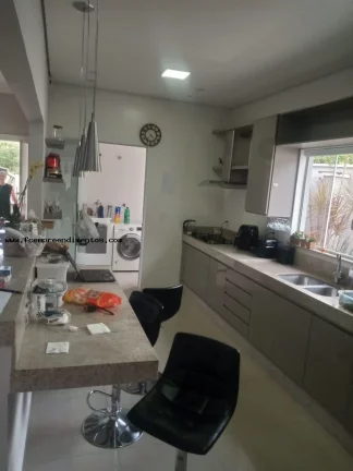 Imagem Casa em Condomínio para Locação em Limeira, Parque Residencial Roland II, 3 dormitórios, 3 suítes, 2 banheiros, 4 vagas