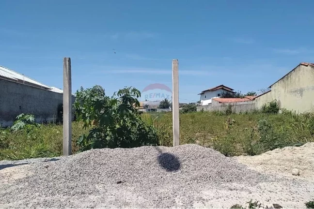 Imagem Excelente Terreno Plano, Cercado e Limpo à Venda no Jardim Atlântico Central – Maricá