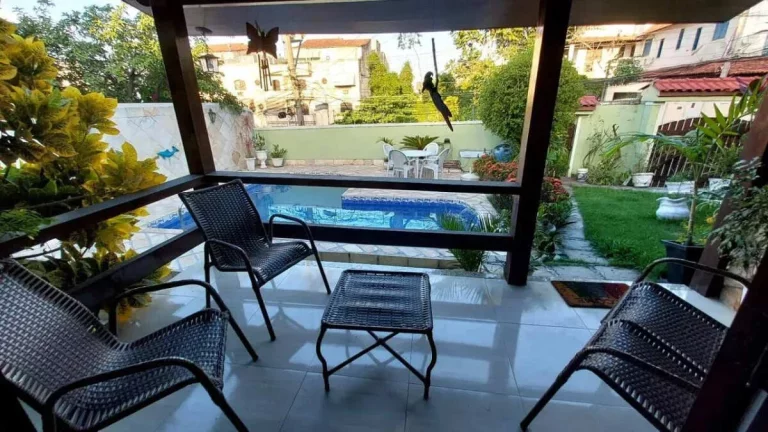 Imagem Casa de condomínio à venda em São Gonçalo, Centro, com 3 quartos, 240m2