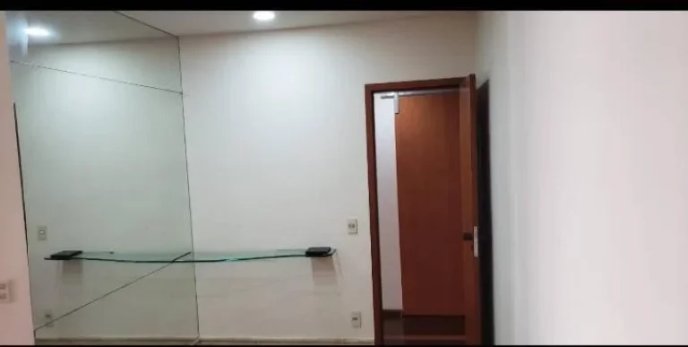 Imagem APARTAMENTO A VENDA TONELERO 3 QUARTOS COM VARANDA E 3 VAGAS