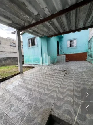 Imagem Casa com 183m², Escritura, 2 Quartos, Sala, Copa, Cozinha e 1 Banheiro, 2 Vagas, no Jardim Itapark, Mauá-SP