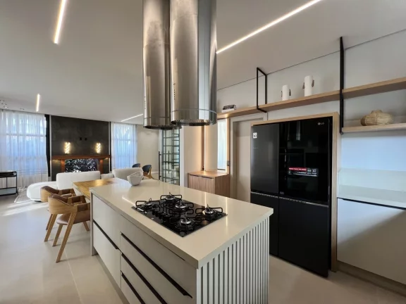 Imagem Casa Alto Padrão para Venda em Florianópolis / SC no bairro Ingleses do Rio Vermelho