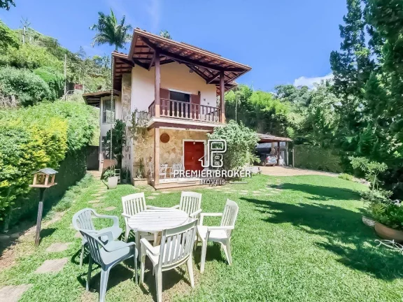 Imagem Casa à venda, 215 m² por R$ 1.300.000,00 - Albuquerque - Teresópolis/RJ