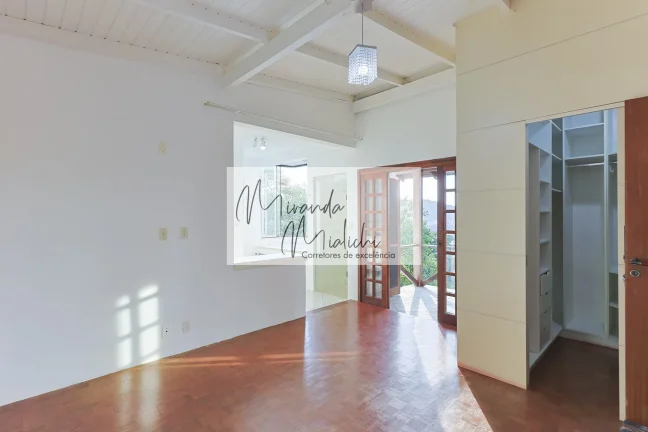 Imagem Casa com 4 quartos, sendo 2 suítes à venda no Córrego Grande