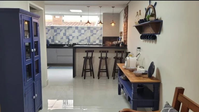 Imagem Sobrado com 3 dormitórios, 136 m² - venda por R$ 1.100.000,00 ou aluguel por R$ 8.900,00/mês - Praia de Juqueí - São Sebastião/SP