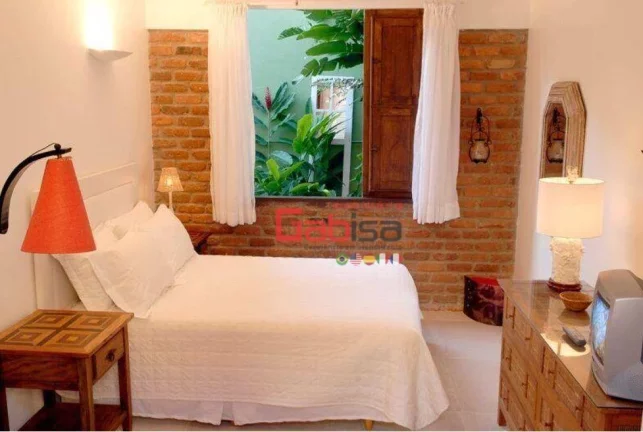 Imagem Casa com 7 dormitórios à venda, 454 m² por R$ 6.500.000 - Pr Ferradura - Armação dos Búzios/RJ