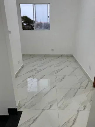 Imagem Casa com 2 dormitórios à venda, 49 m² por R$ 250.000,00 - Mirim - Praia Grande/SP